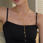 Flower And Fringed Necklace