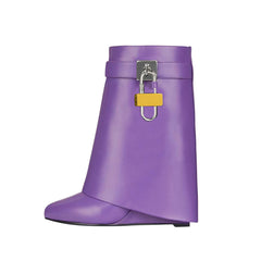 Lock Detailed Wedged Heel Ankle Boots