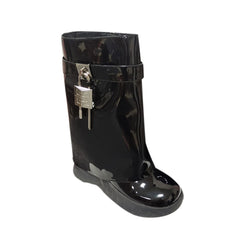 Lock Detailed Wedged Heel Patent Leather Ankle Boo