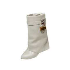 Lock Detailed Wedged Heel Ankle Boots