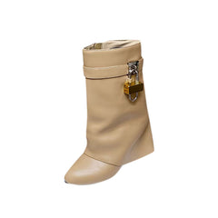 Lock Detailed Wedged Heel Ankle Boots