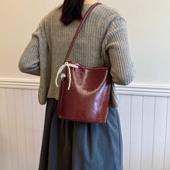 Pearl Bow Bucket Bag