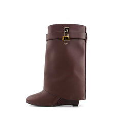 Lock Detailed Wedged Heel Ankle Boots