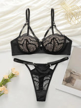 Elegant Black Lace Underwire Bra