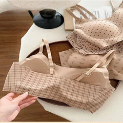 Hot Ladies No Wire Seamless Bra