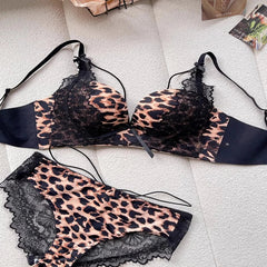Sexy Leopard Print Lace lingerie