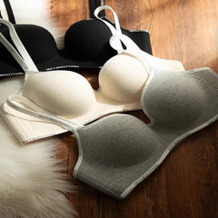 Seamless Wirefree Push Up Bra