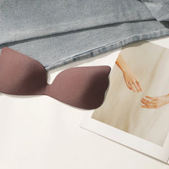Women's Adhesive Nipple Covers Strong Adhesion Seamless Gathered Reusable Breathable Comfortable Skin-Tight Bra