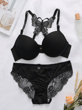 Women's Sexy Lace Set With Butterfly Design At the Back and The Front Closure Bra