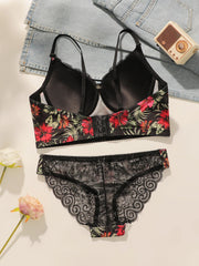 Women's sexy embroidered flower lingerie