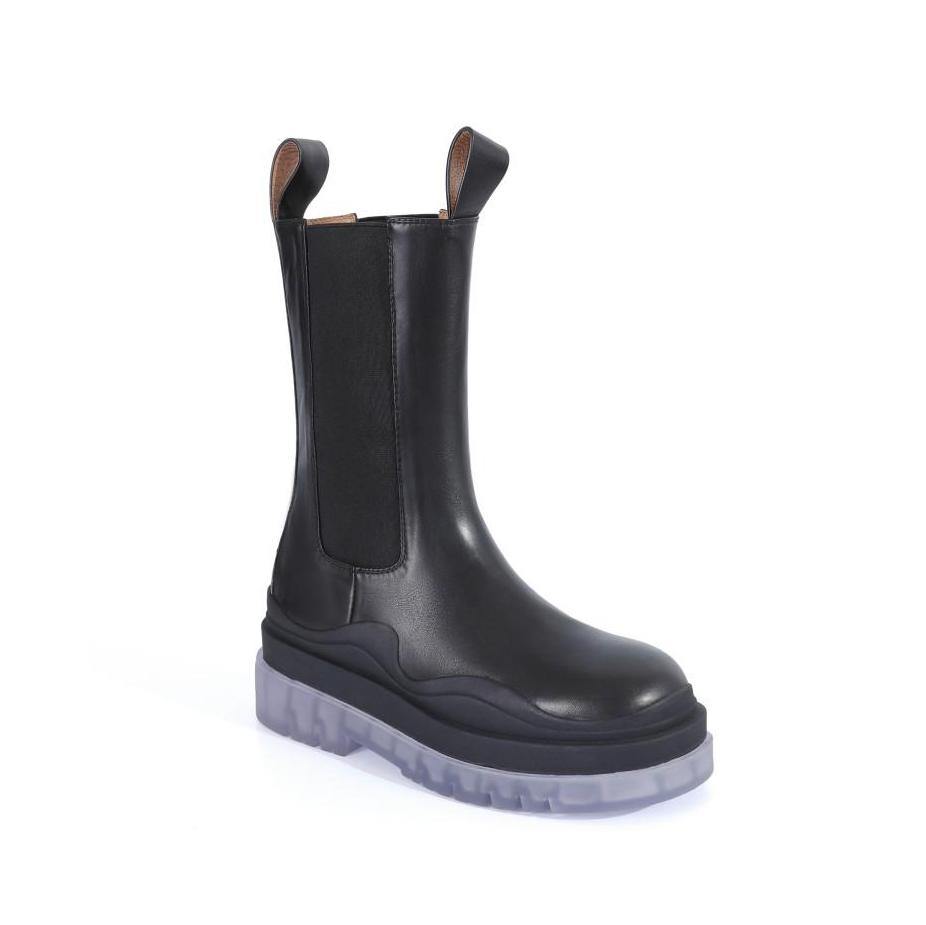 Basic Bi-Color Leather Ankle Boots