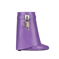 Lock Detailed Wedged Heel Ankle Boots