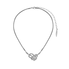 Knot Necklace