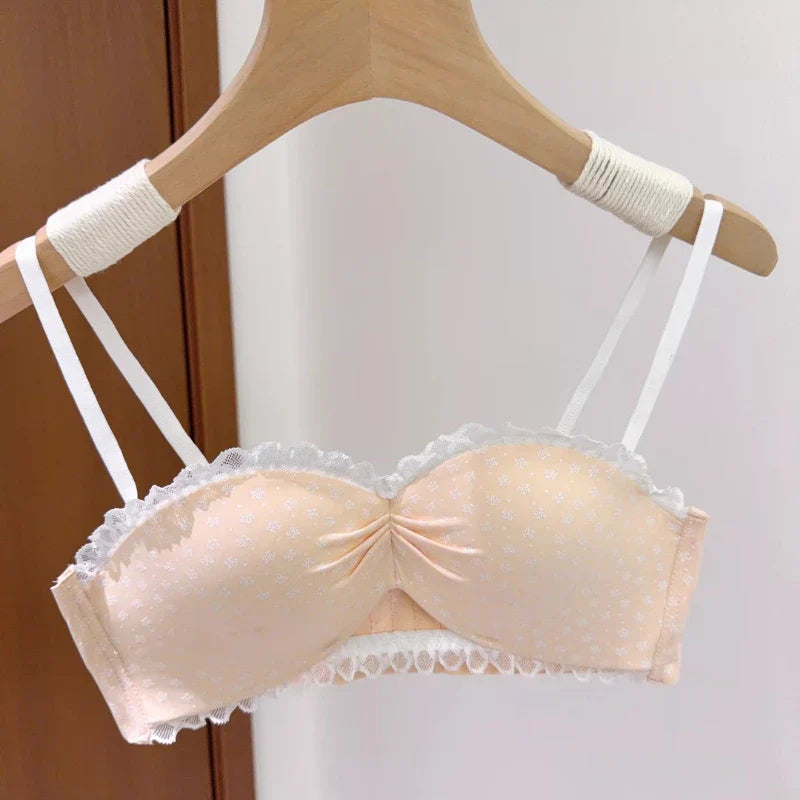 Sweet Lace Push Up Enhancing lingerie