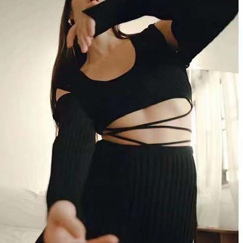 Off-Shoulder Knitwear Sweater