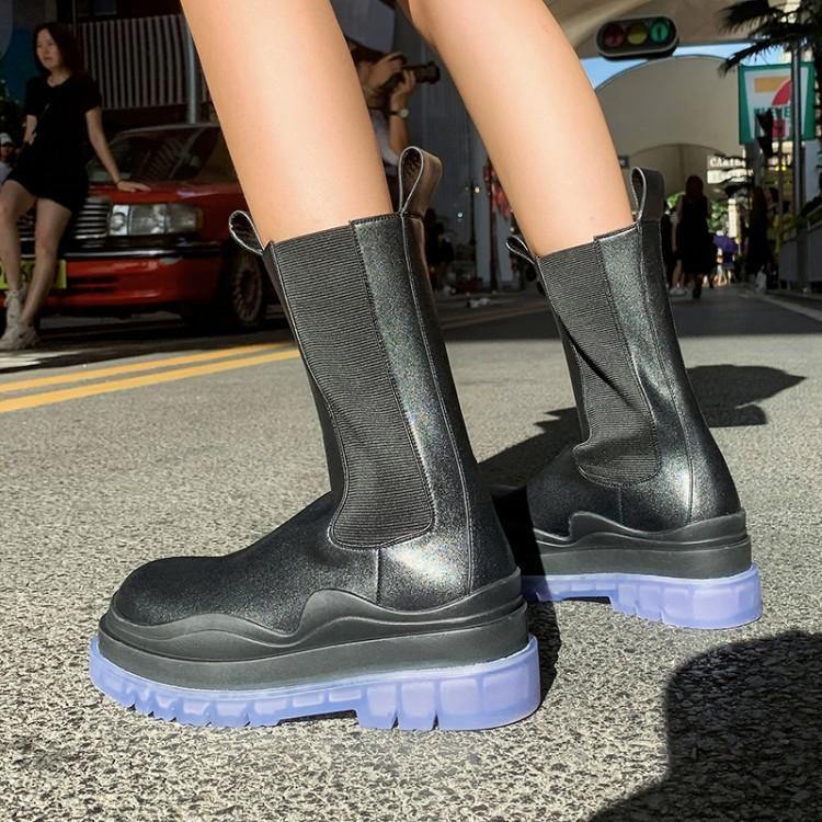 Basic Bi-Color Leather Ankle Boots