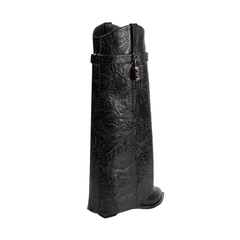 Lock Detailed Knee High Boots