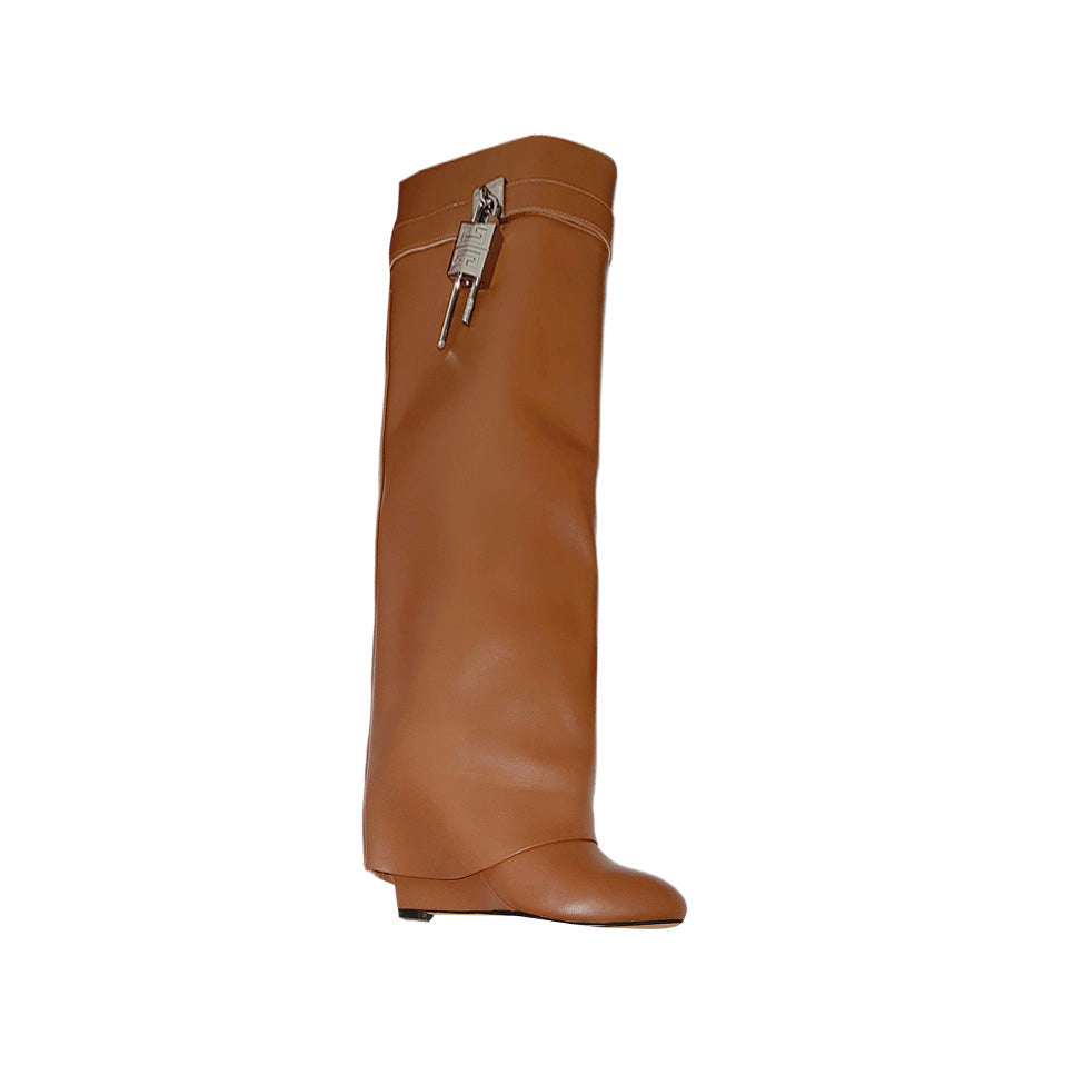 Lock Detailed Leather Wedged Heel Knee High Boots
