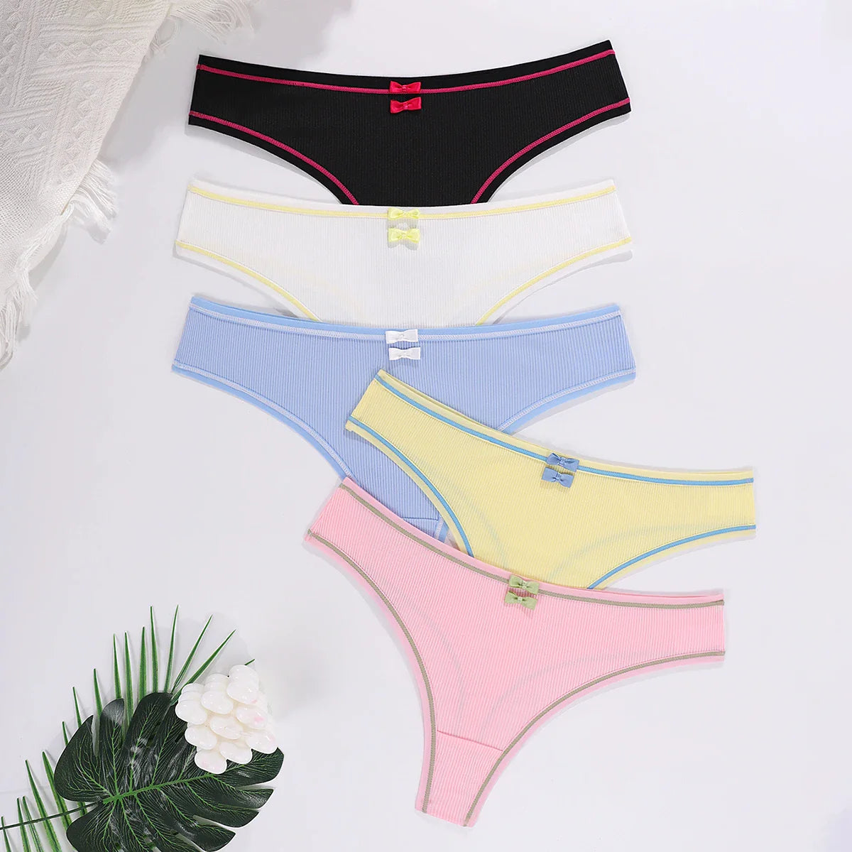 5pcs/pack Seamless Breathable Lady Briefs Women's Ribbed Panties