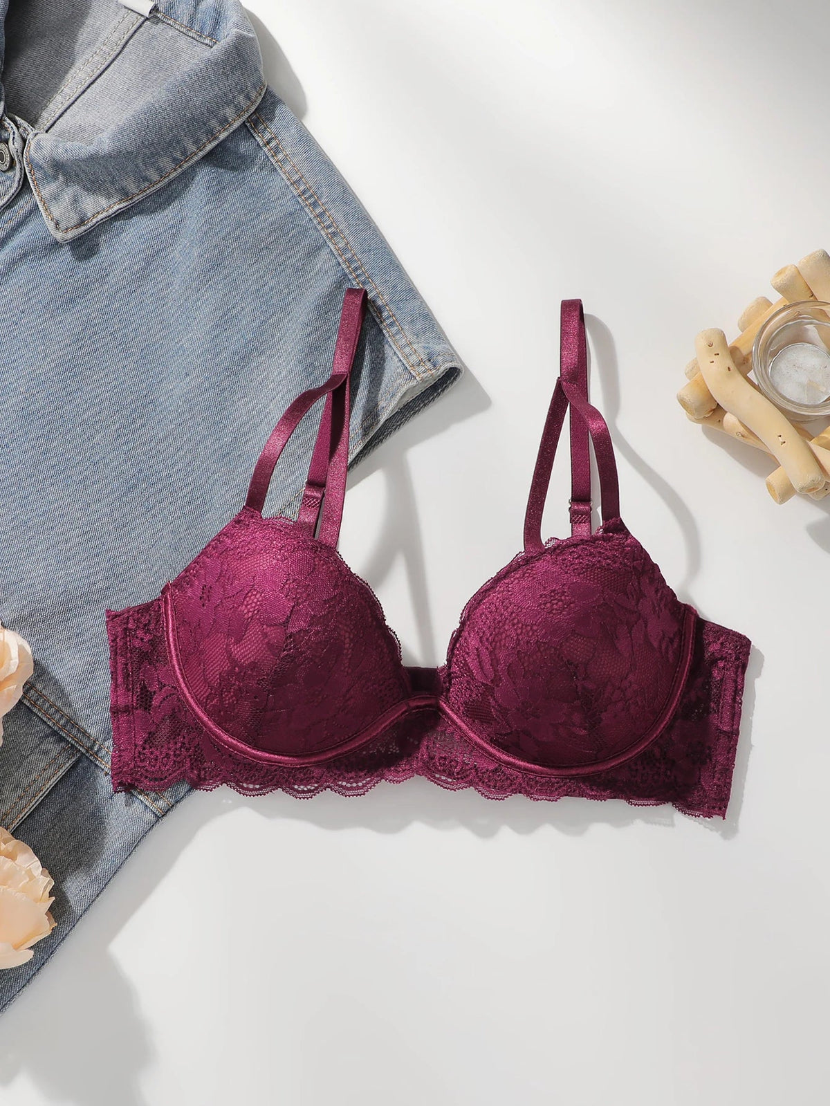 Hot selling women's sexy lingerie