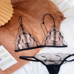 Lightweight Female Front Closure Bra