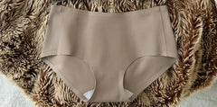 Solid Color Women's Front-Closure Push-Up Bra