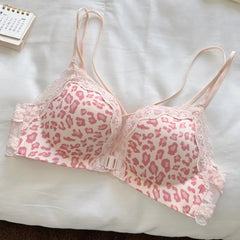 Trendy Solid color Front Closure Bra
